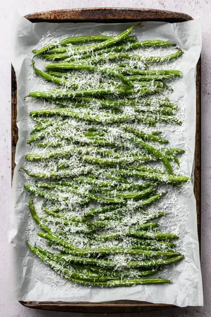 Roasted Green Beans With Garlic and Parmesan | Easy Recipe 17 Green beans topped with parmesan for Roasted Green Beans With Garlic and Parmesan