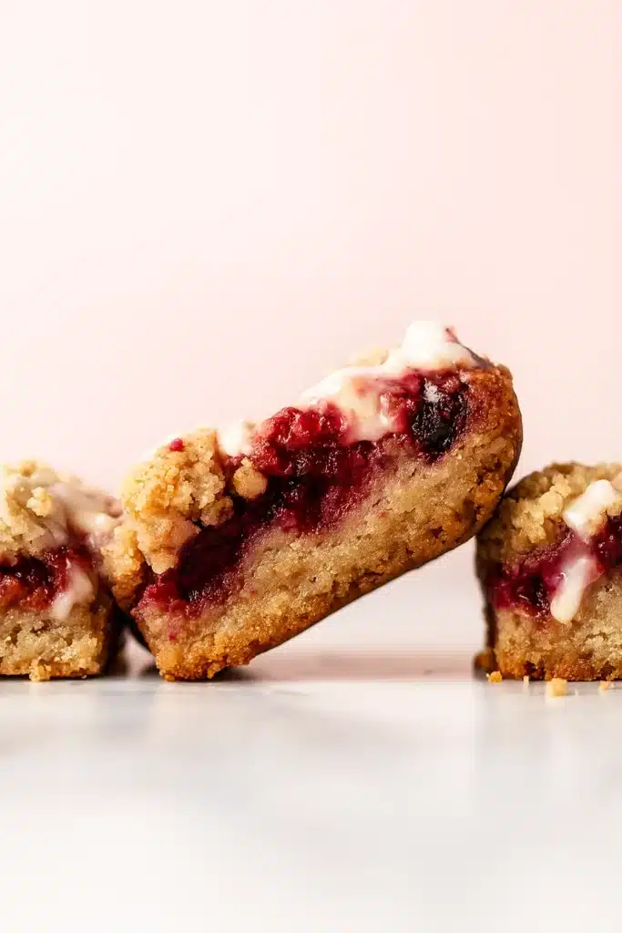 Cranberry Bars Recipe – Amazing Holiday Dessert Magic 9 Cranberry Bars close-up showing jammy filling and crumbly top