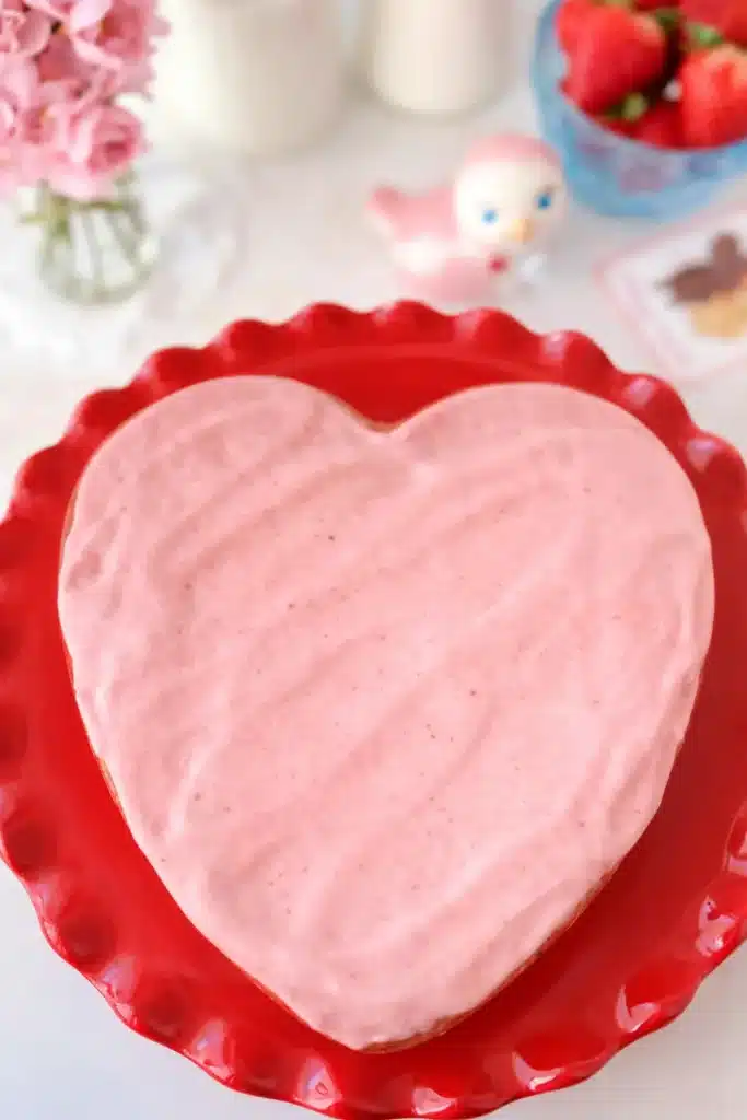 Strawberry Sweetheart Brownies | Amazing Valentine’s Treat 8 Strawberry Sweetheart Brownies